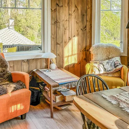 Holiday home Stunning In With Sauna Roros